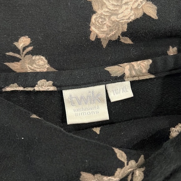 Twik Sweater Dress - Picture 2 of 4